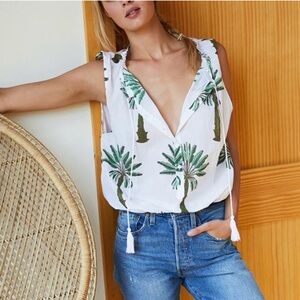 Emerson Fry swing tank in palms